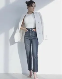 ánuans スリムストレートデニム