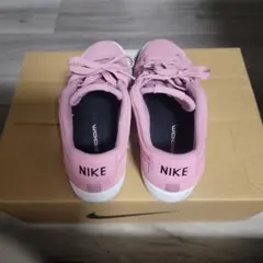 Nike SB BLAZER VAPOR ピンク　23.5cmのサムネイル