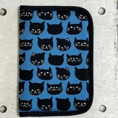 ❣️ 100円引き❣️黒猫ちゃん ❣️クッションマルチケース