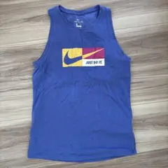 NIKE トレーニングウェア　ノースリーブ