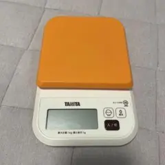 (値下げ)タニタキッチンスケール　オレンジのサムネイル