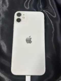 K*n様 iPhone 11 ホワイト 本体64G難ありiFaceケースおまけ付
