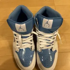 Item thumbnail for item 1d5b24e1-1808-43cb-bbb8-ace815c09801