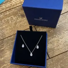SWAROVSKI ネックレス ピアス セットのサムネイル