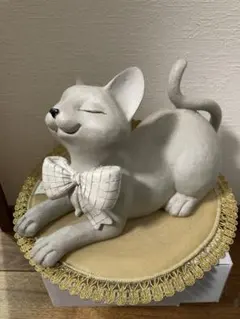 ひょっこり可愛い！のぞき見猫ちゃん 羊毛フェルト ドーム型ケース入