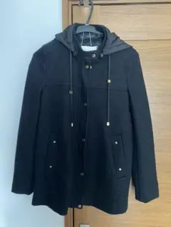 ZARA アウター　フード付き(取り外し可)