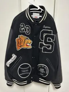 2025年最新】Supreme スタジャン レザーの人気アイテム - メルカリ
