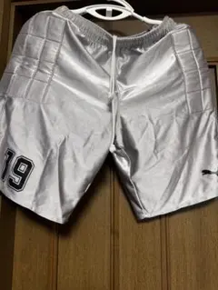 PUMA サッカー用 ゴールキーパーパンツ シルバー 19番