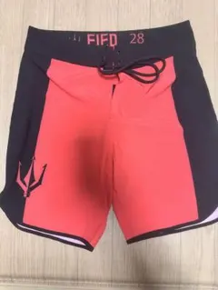 2025年最新】サーフ フィジークの人気アイテム - メルカリ