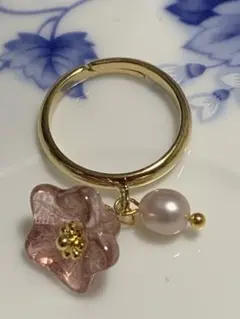 リング　指輪　ハンドメイド　チェコビーズ パール