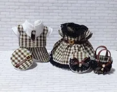 ハンドメイド　ミニチュアドール服　お父さんお母さん　ブラウン✕グリーンチェック