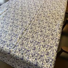 ZARAHOMEブルー系 花柄 ビニールテーブルクロス150×225のサムネイル