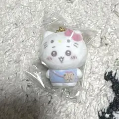 ちいかわ　ハローキティ　フロッキーマスコット