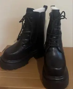 新品未使用級✴︎HSK Tokyoレースアップブーツシークレット厚底17cm