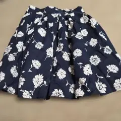 Heatherネイビー花柄フレアスカート