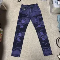 スキニーデニム 28 インチ ダークブルーとパープル