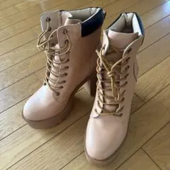 ベージュ レースアップ ブーツ