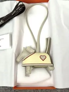 激レア】【あんしん鑑定】HERMES ロデオペガサス タッチ PM - メルカリ