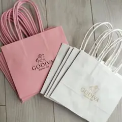 新品】GODIVA ゴディバ トリュフアソート 4粒入 手提げ紙袋 贈答用