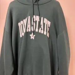 IOWA STATE パーカー ダークグリーン