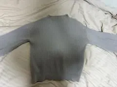 グレー リブ編み 長袖ニット