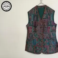 【美品】ベスト　刺繍　エスニック柄　高級感　レトロ　緑　グリーン　紫　パープル
