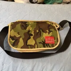 Manhattan Portage メッセンジャーバッグ 迷彩のサムネイル