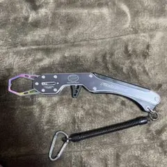 Item thumbnail for item e7052278-1eeb-477d-b875-215a1fa20545