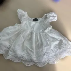 美品　綿100 GAP 刺繍 ホワイトワンピース　80 12〜18ヶ月 レース