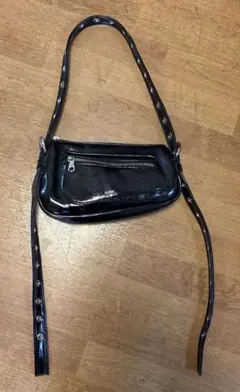 ILLIGO ブラック ハンドバッグ