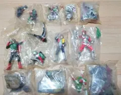 仮面ライダー 新１号・２号のフィギュア ライダー怪人名鑑 ほか 袋未開封のサムネイル