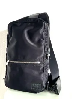 ⭐︎PORTER ⭐︎ポーター　ブラック ボディバッグ