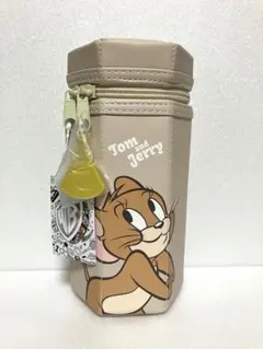 新品未使用✨トムとジェリー　六角ペンポーチ　ジェリーのサムネイル