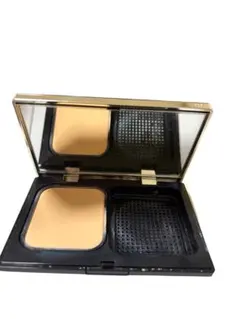 クレ・ド・ポー ボーテ タンプードルエクラ オークル00