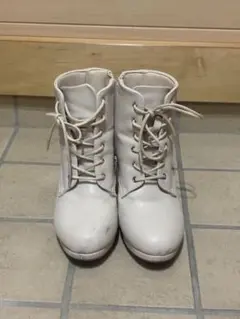 【Honeys】レースアップヒールブーツ　ホワイト/Mサイズ