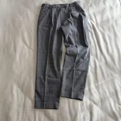 UNIQLO ユニクロ　グレー系チェック柄スラックス