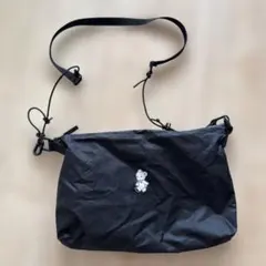 ファミリアTO&FRO サコッシュ ブラックのサムネイル
