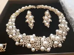 Item thumbnail for item f45eec68-8458-4c2a-9c1c-12db34a5952d