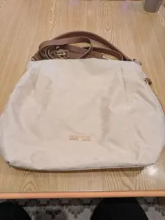 russet クリーム色 ショルダーバッグ