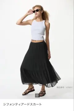 ユニクロシフォンティアードスカート