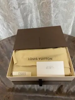 ルイヴィトン　　長財布　　　折り紙モチーフ