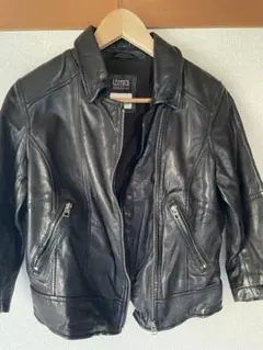 【BERSHKA】ブラックレザージャケット