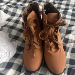 本日までの大特価 ブラウン レースアップブーツ サイドジッパー付き