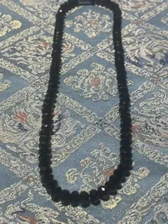 ブラッククリスタルビーズネックレス