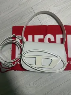 Diesel 1DR-Iconic Shoulder Bag ホワイト バック