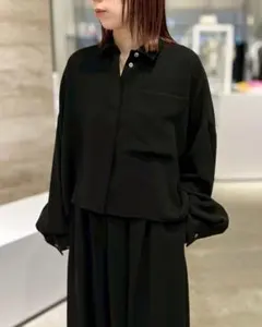 THE RERACS リラクス　26SS ソリッド ワイド カフス シャツ　新品 THE RERACS リラクス 26SS ソリッド ワイド カフス シャツ 新品 - メルカリ