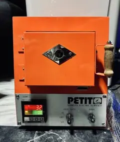 Item thumbnail for item c95fe4b2-cdfd-4990-b5ea-fd28b162ff08