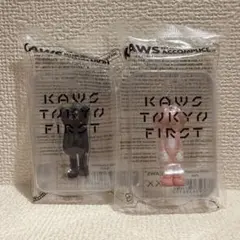 2026年最新】kaws tokyo first キーホルダーの人気アイテム - メルカリ