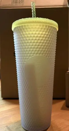 スターバックス 2026　ロゴコールドカップタンブラー　ネオンイエロー710ml