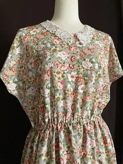 日本製　レース襟　ウエストゴム楽ちん　一枚で着られるミディ丈花柄ワンピース